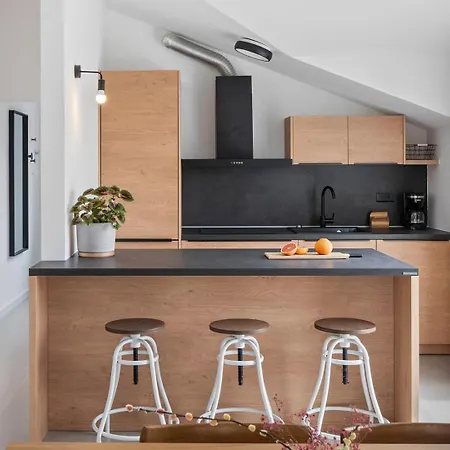 Willa Mamma Mia, A 6-bedroom With 40sqm Pool Podstrana