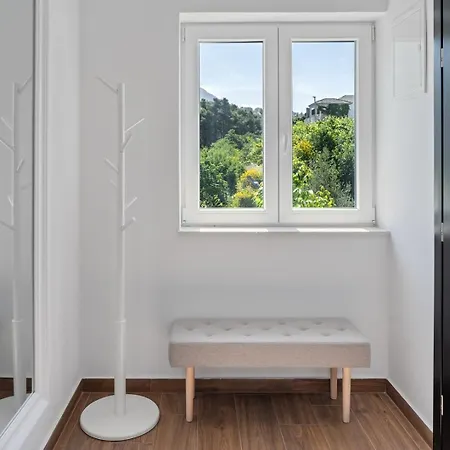 Mamma Mia, A 6-bedroom With 40sqm Pool * Podstrana